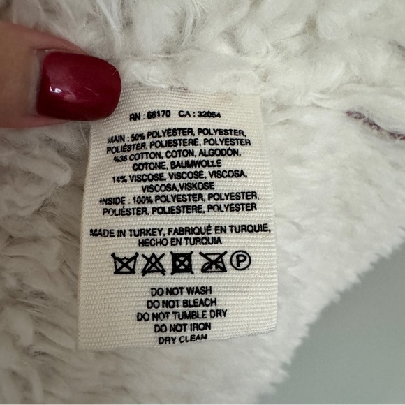 Hei Hei Anthropologie Sherpa Lined Geometric Open Hanging Vest - Picture 8 of 10